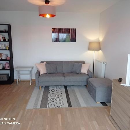 Superbe Appartement Avec Balcon Filant Cenon Kültér fotó